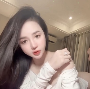 Sex Viet-Em Gái Mặt Ngọt Thanh Khiết Nhưng Trên Giường Siêu Dâm - Sex Không Che